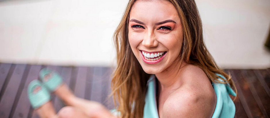 Local Actor Thrilled to Announce Role in Multi-Level Marketing Scheme