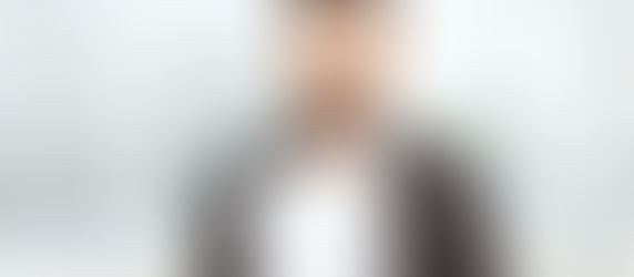 Actor Makes Up Names of Drama & Dance Professors on Resume Even Though Nobody Reads That Section