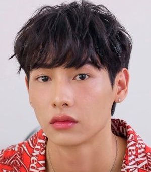 ATTHAPHAN GUN PHUNSAWAT, THE CHILD ACTOR WHO NEVER STOPPED EVOLVING