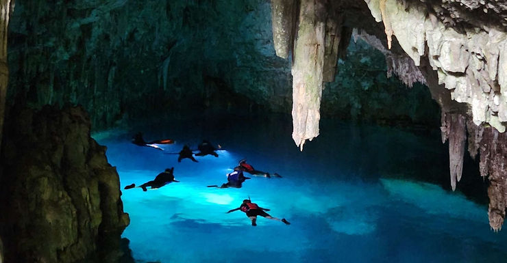 Flutuação Gruta do Mimoso