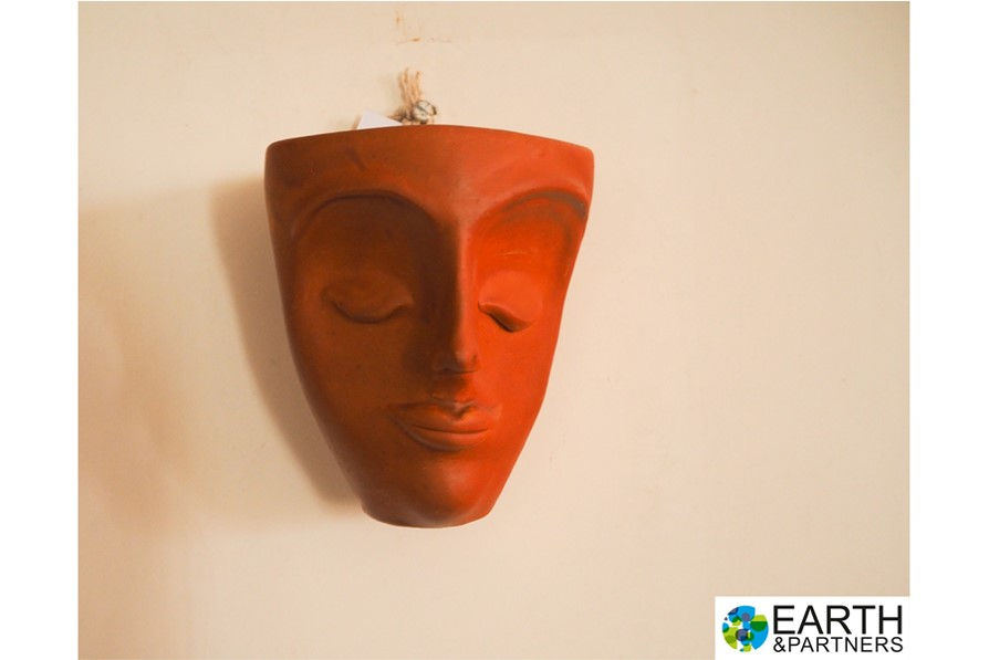 Thumbnail: Accessory: Hanging terracotta lady-face planter