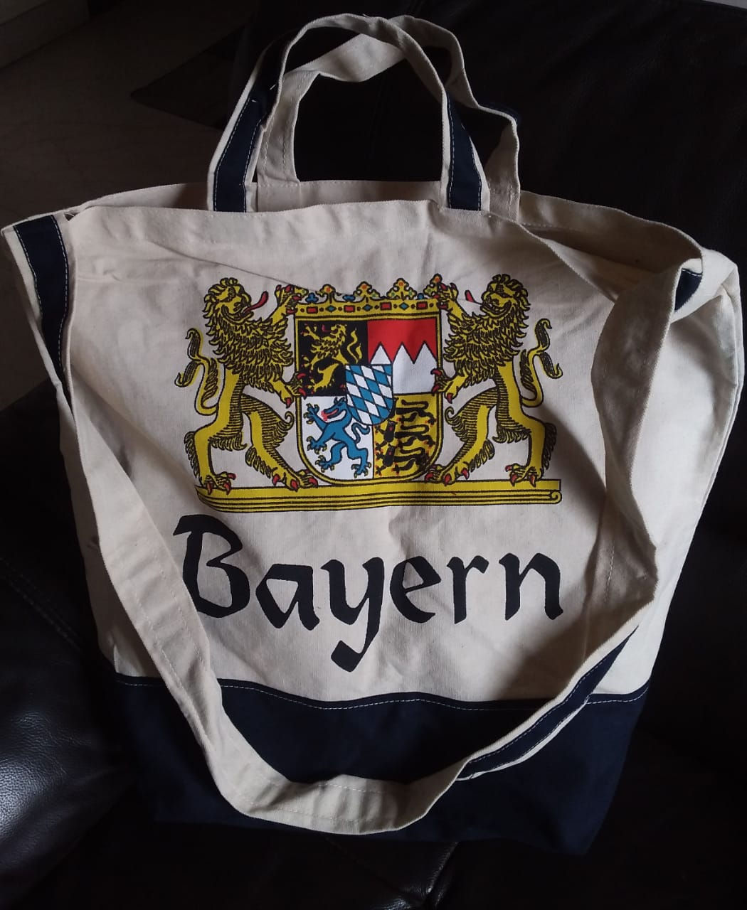 Bag: White canvas bag