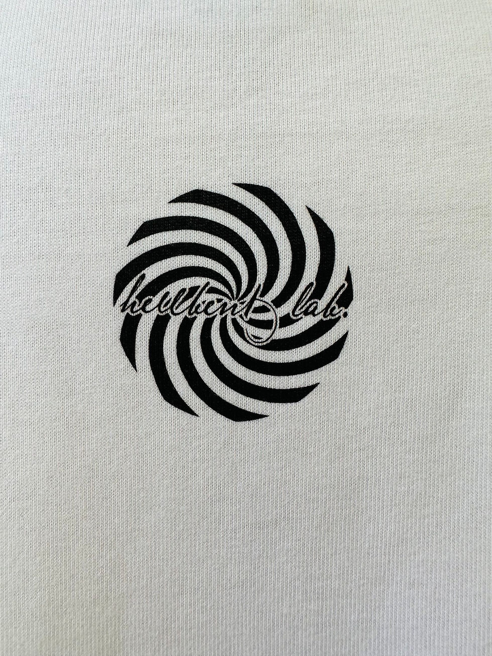サムネイル： pleasure and delirium No.2（快楽とせん妄 其の二）/ビッグシルエットTシャツ
