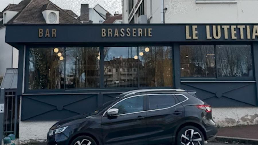 Vue extérieure du Café et restaurant le Lutetia à Beaumont sur Oise dans le val d'Oise