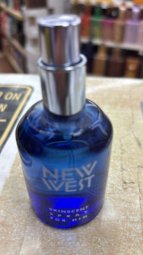 New West Skinscent Spray For Men 1.7 OZ Tester Brand New by Aramis