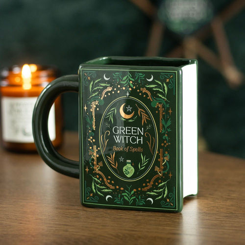 mug pour sorcière en céramique vert en forme de livre de sorts green witch book of spells décor plantes et symboles lune