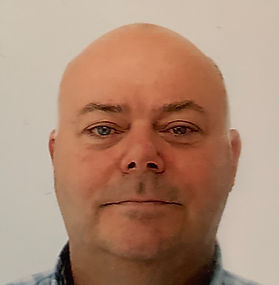 André