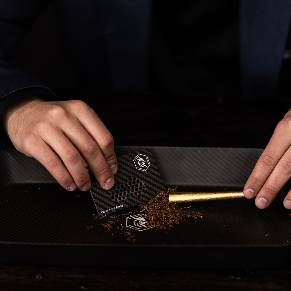 Miniaturbild: King-Size Carbon Fiber Rolling Tray