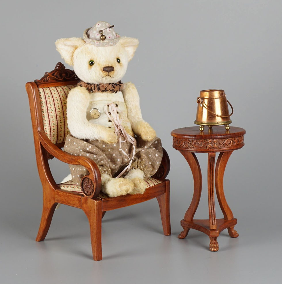 Thumbnail: EMPIRE sidetable, scale 1:6, 1:4, 1:3