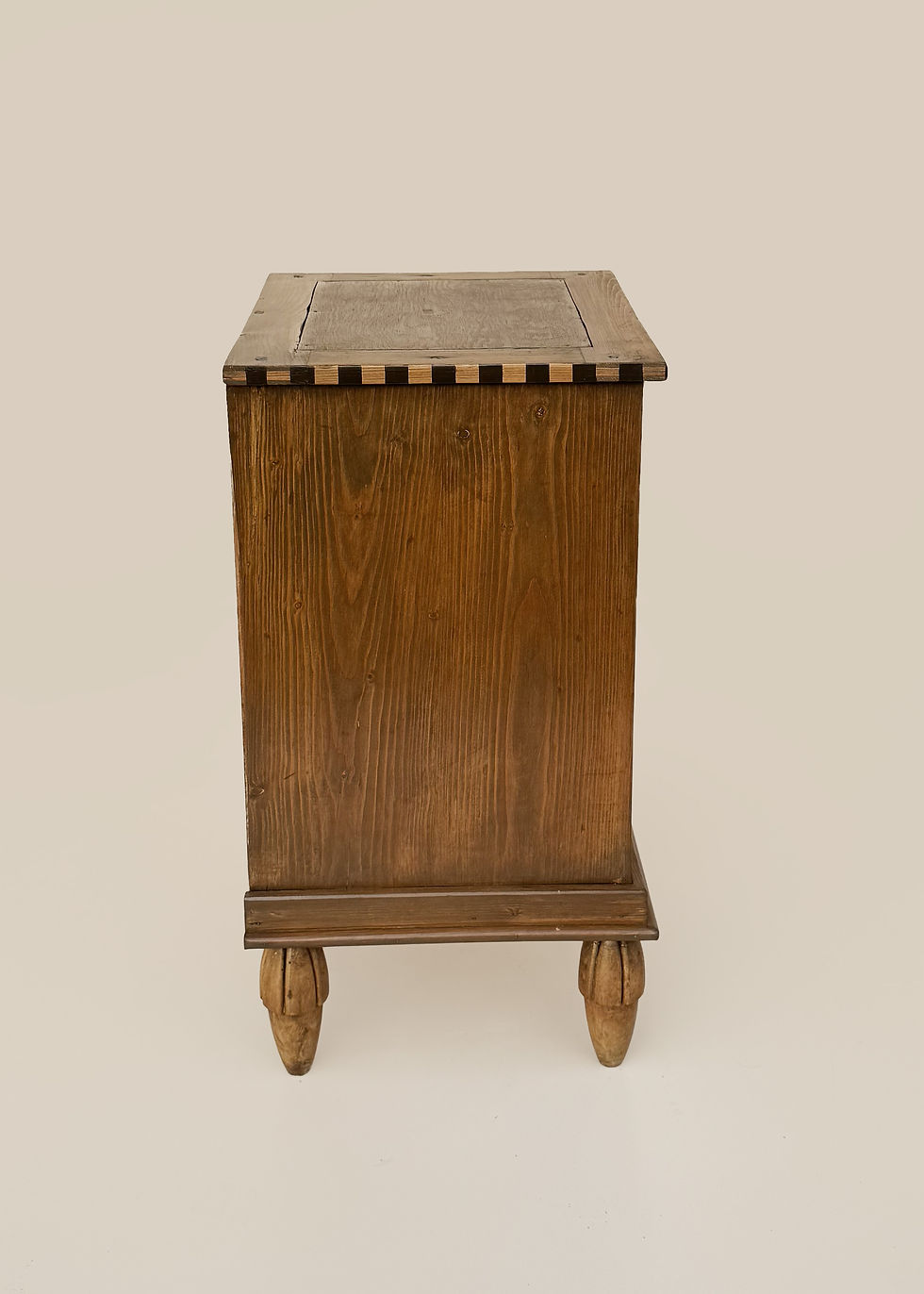 Miniaturbild: Léo - Nachtschrank