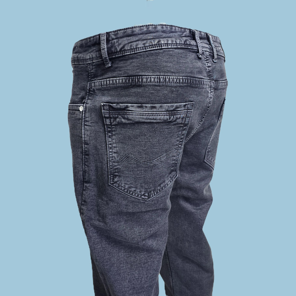 WASHED REGULAR STRAIGHT FIT JEANS