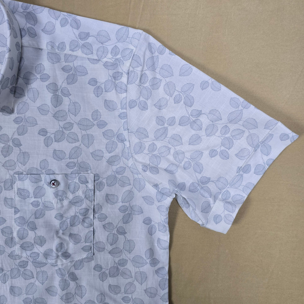 SHORT-SLEEVE MOTIF PRINTED SHIRT