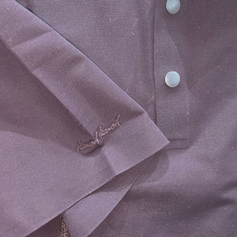 SOLID STITCHLESS TSHIRT