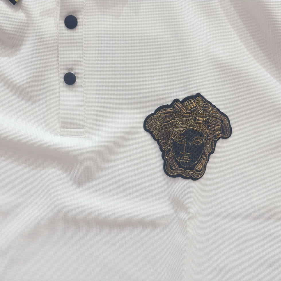 SOLID BEADED APPLIQUE TSHIRT