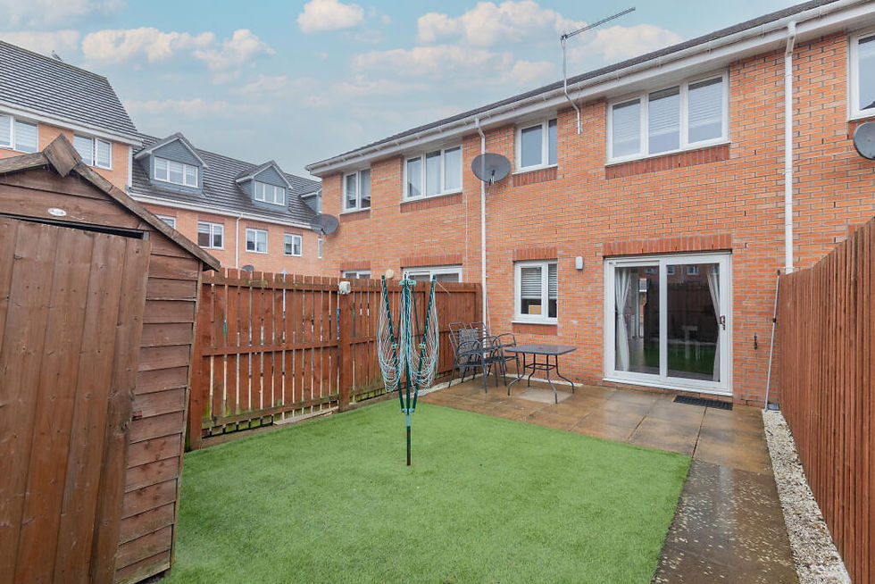Thumbnail: Ivy Gardens, Paisley, Renfrewshire