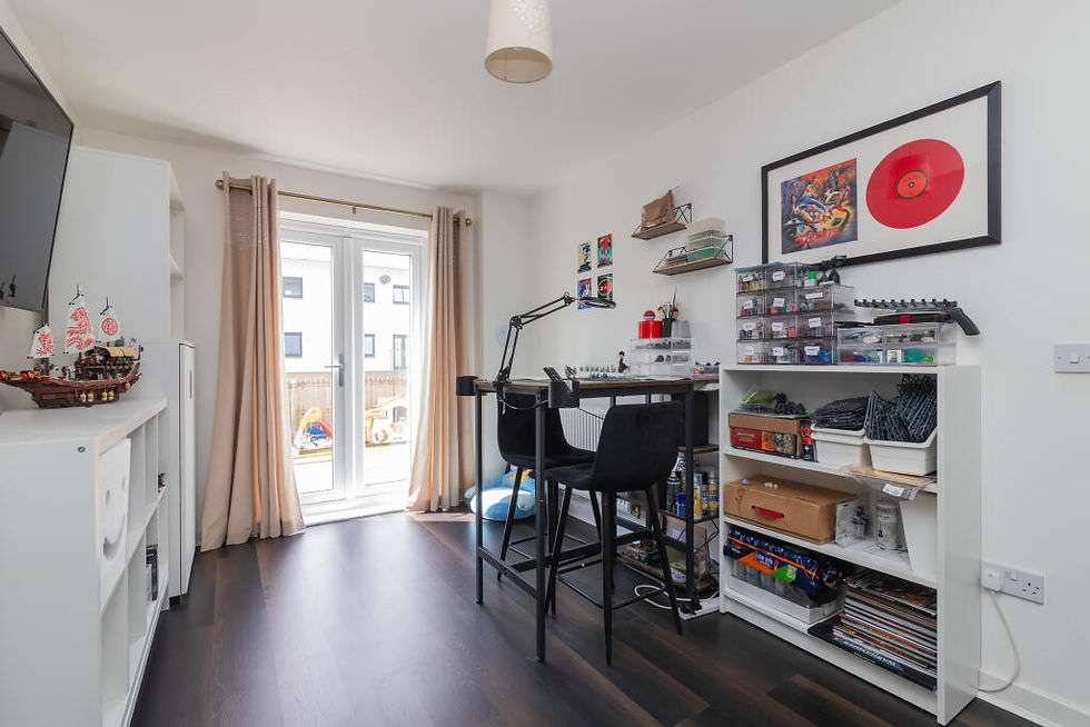 Thumbnail: James McKechnie Avenue, Paisley, Renfrewshire