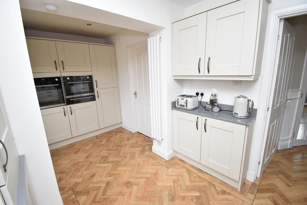 Thumbnail: Gleddoch Court, Glasgow