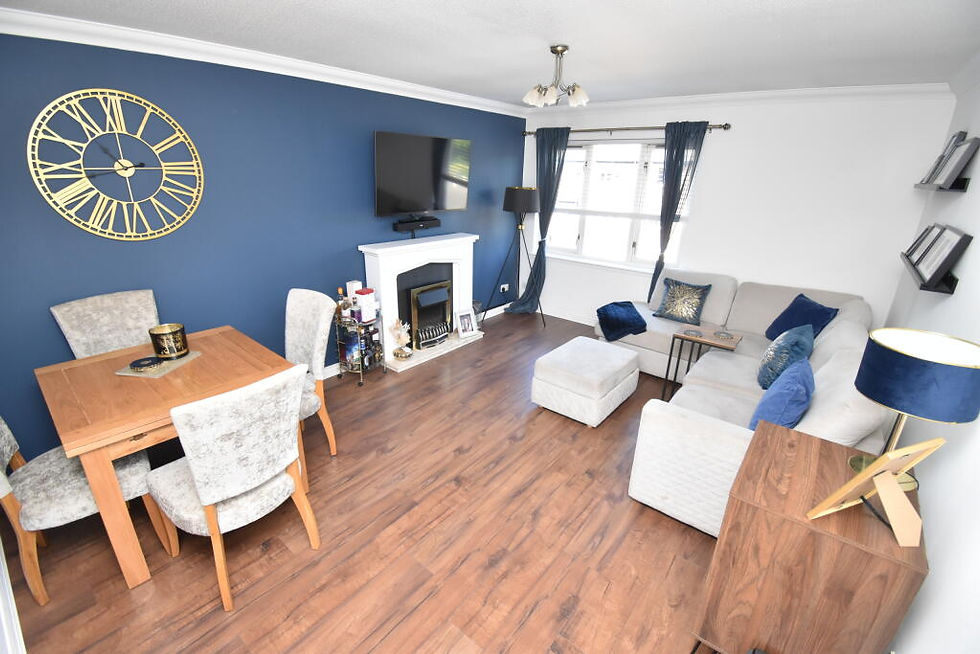Thumbnail: The Moorings, Paisley, Renfrewshire