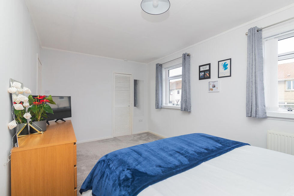 Thumbnail: Lothian Crescent, Paisley,