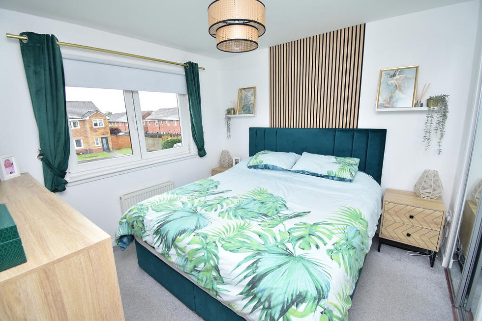 Thumbnail: Gleddoch Court, Glasgow