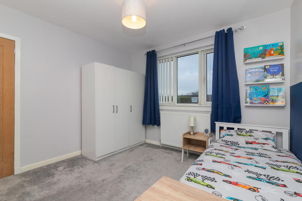 Thumbnail: Gleniffer Road, Renfrew