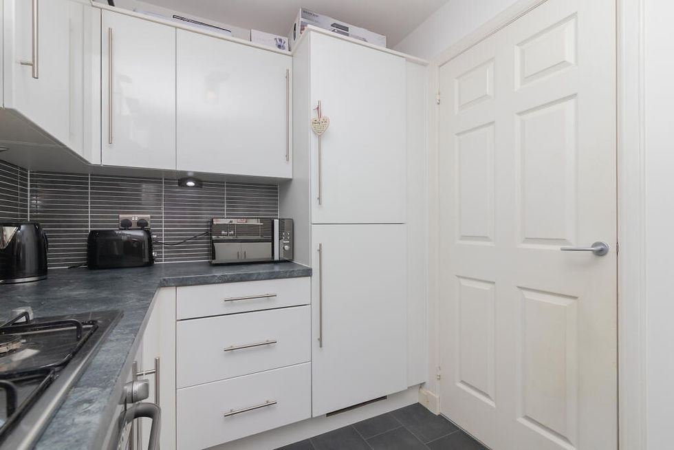 Thumbnail: Ivy Gardens, Paisley, Renfrewshire