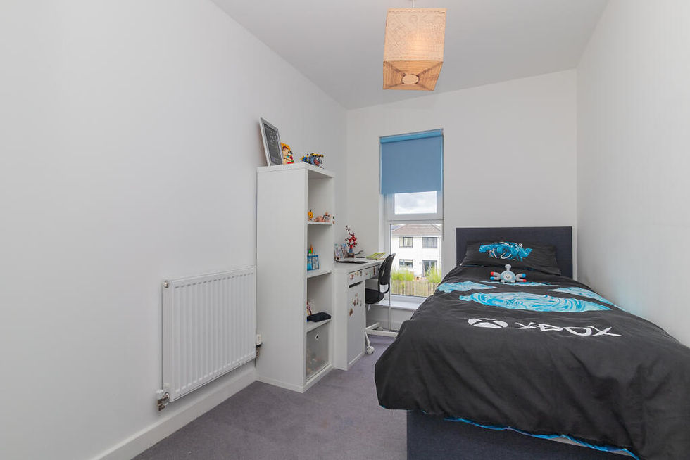 Thumbnail: James McKechnie Avenue, Paisley, Renfrewshire