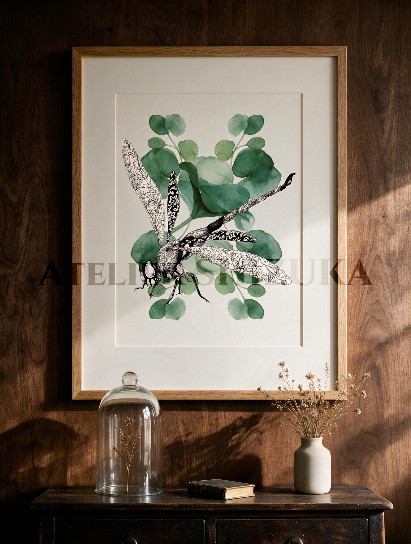 Cadre en bois contenant l'illustration de la Demoiselle par Shizuka