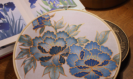 PIVOINES 牡丹・蒼光 - Kakemono cerclé