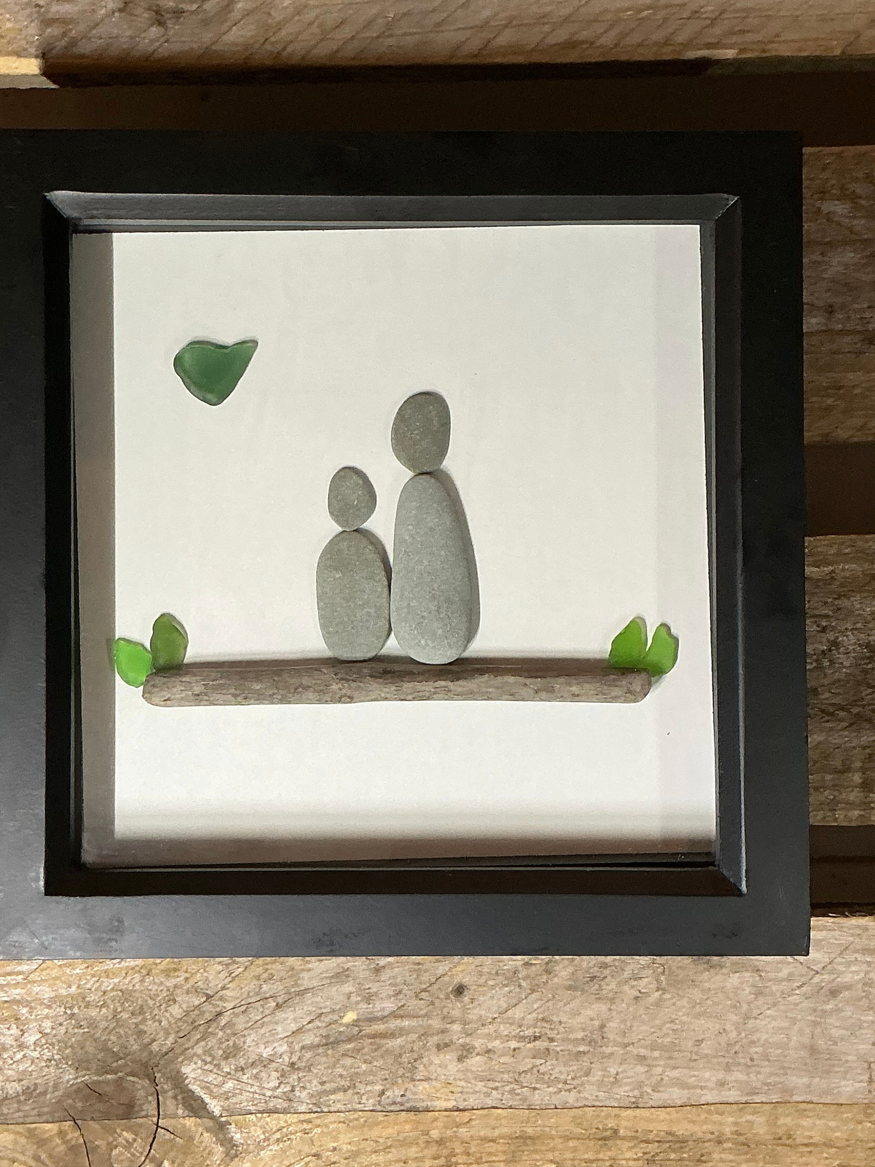 Pebble family picture art 