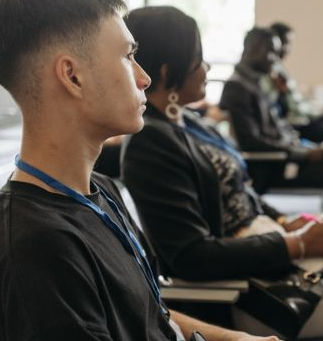 Recursos Humanos en Tiempos de Incertidumbre: Guía para Liderar con Dirección