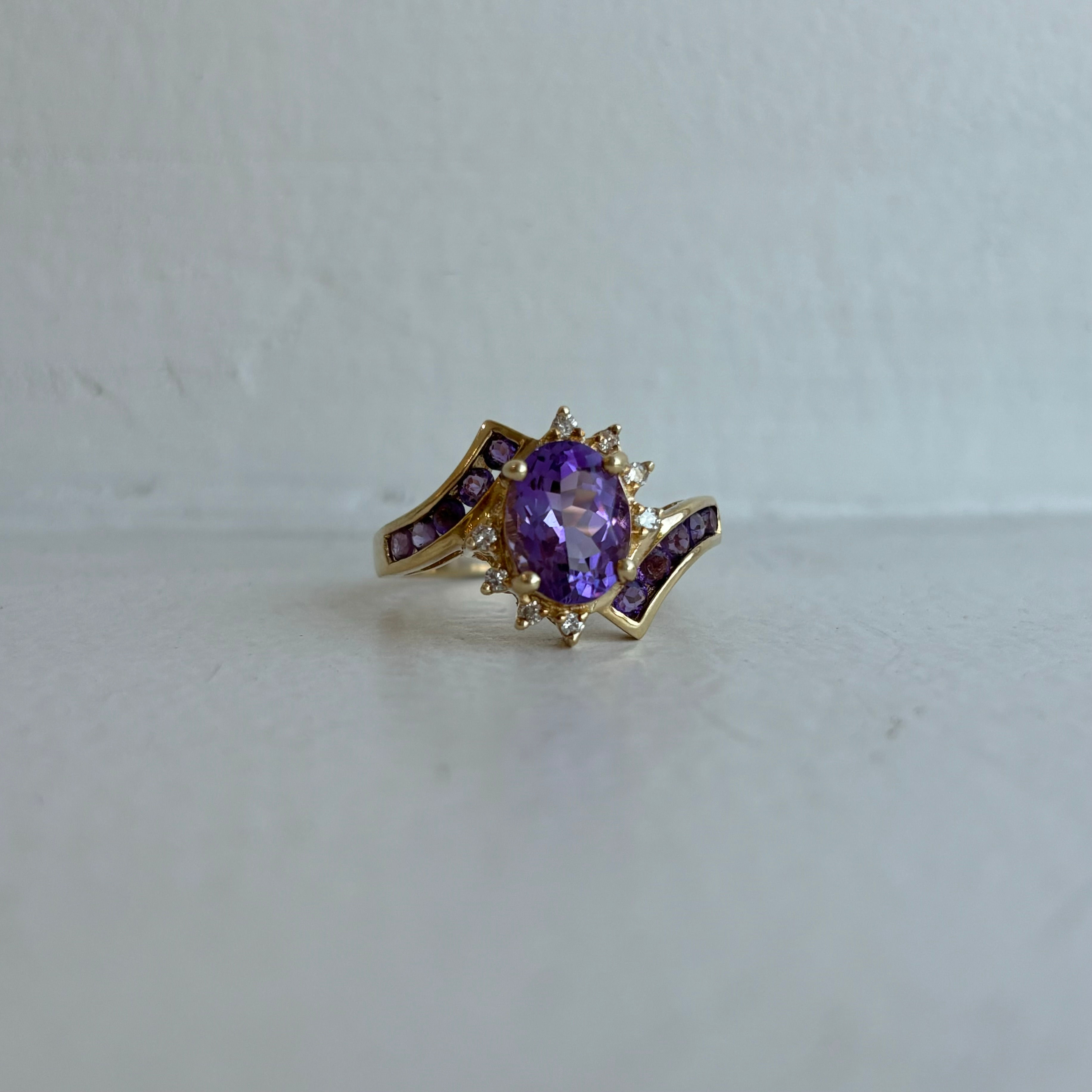 10K AMETHYST FASHION RING