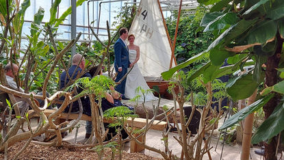Bruidspaar Jennifer en Robert op het strandje 16 april 2021 (6).jpg