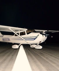 Cessna 172 at night