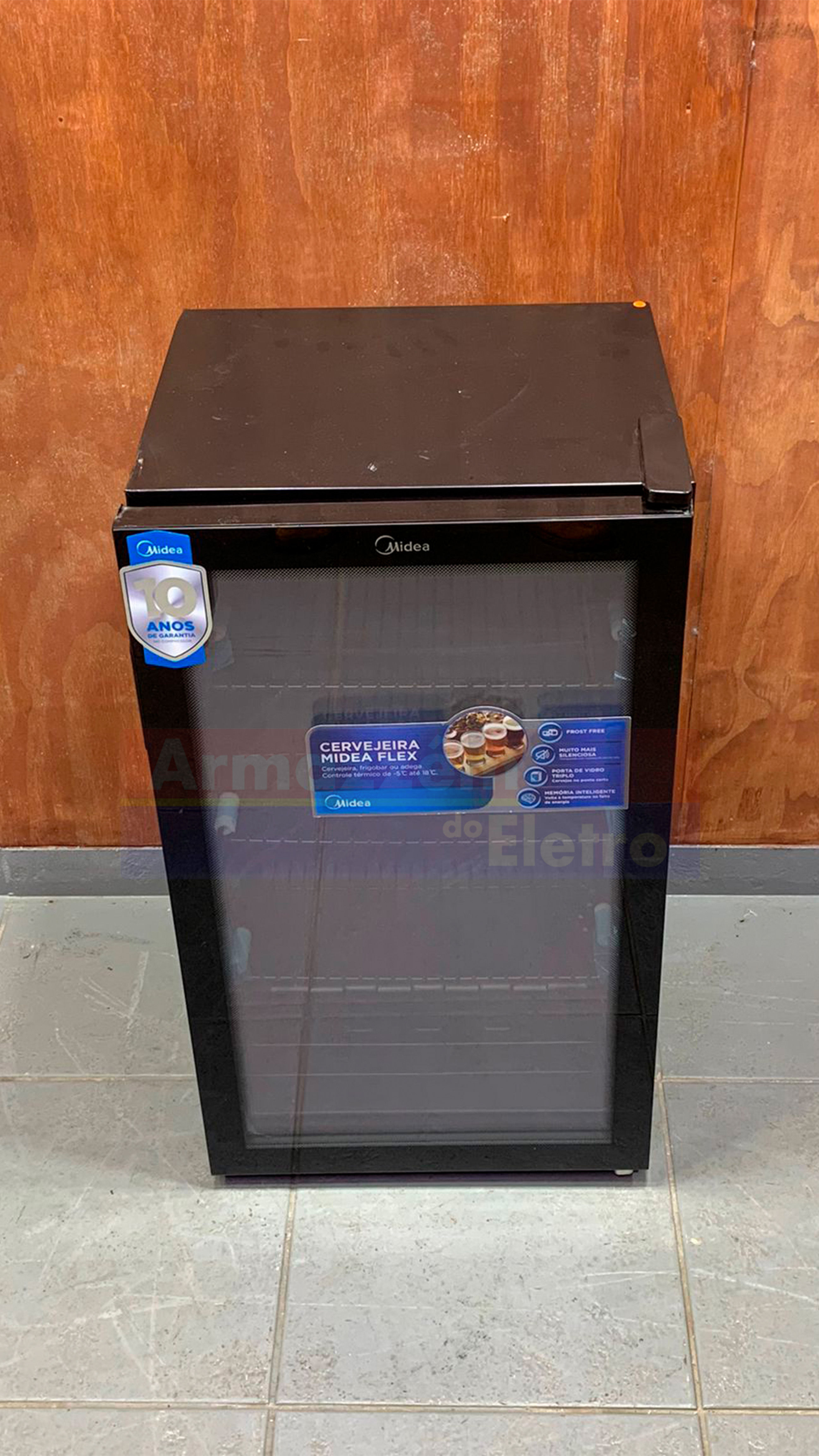 Cervejeira Midea 96 Litros Flex BCA10P (127V).