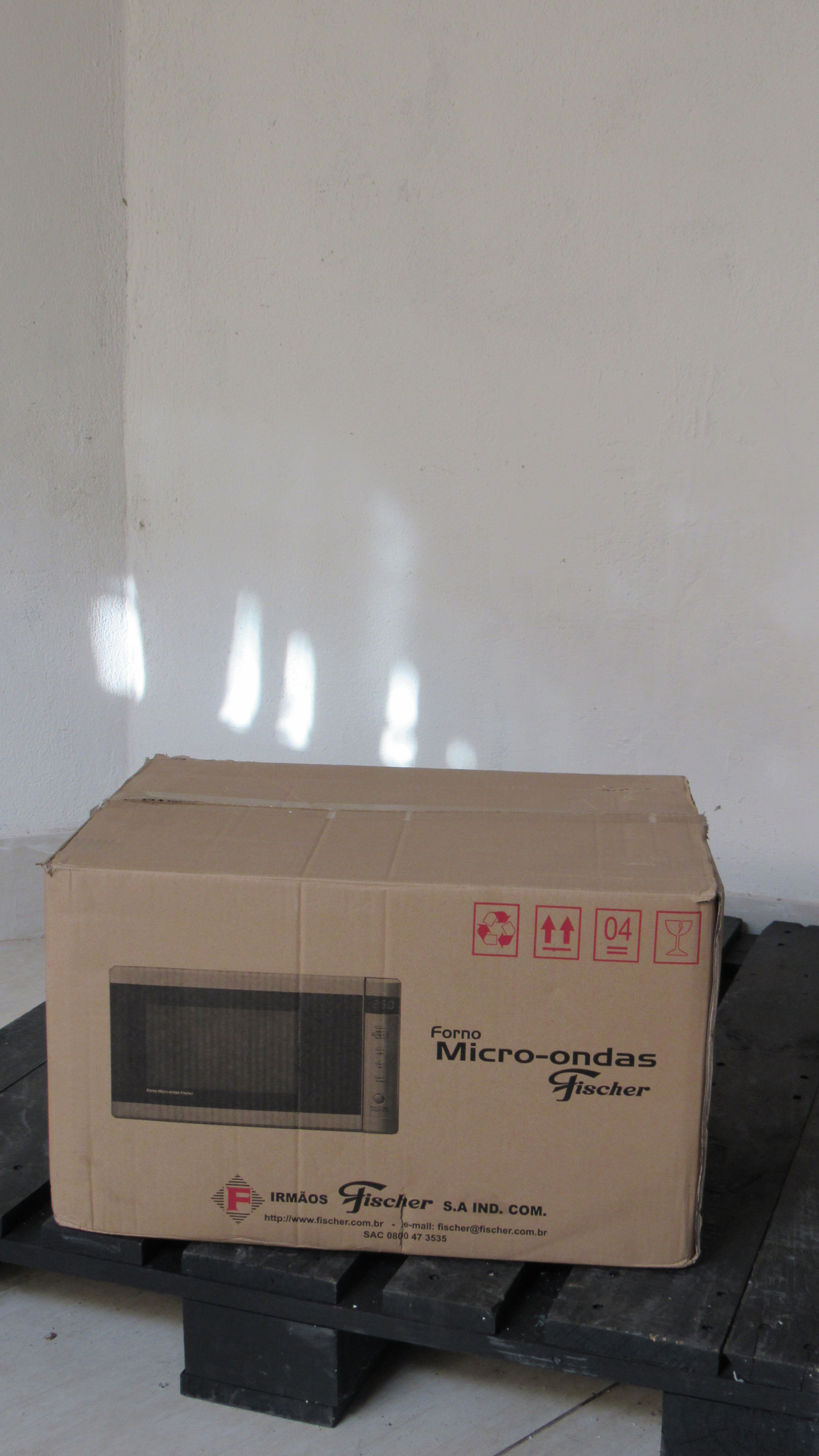Micro-Ondas Fischer 23 Litros Modelo 6946