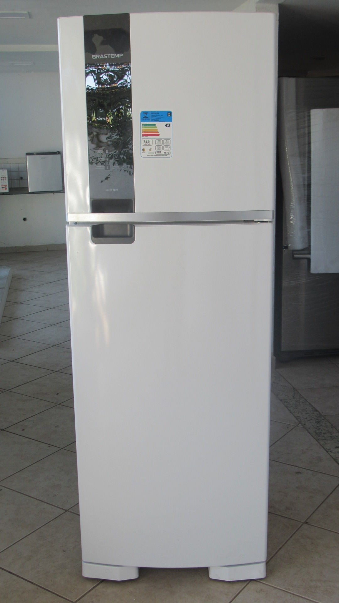 Geladeira Brastemp BRM45HB Frost Free Duplex 375 Litros Painel Eletrônico