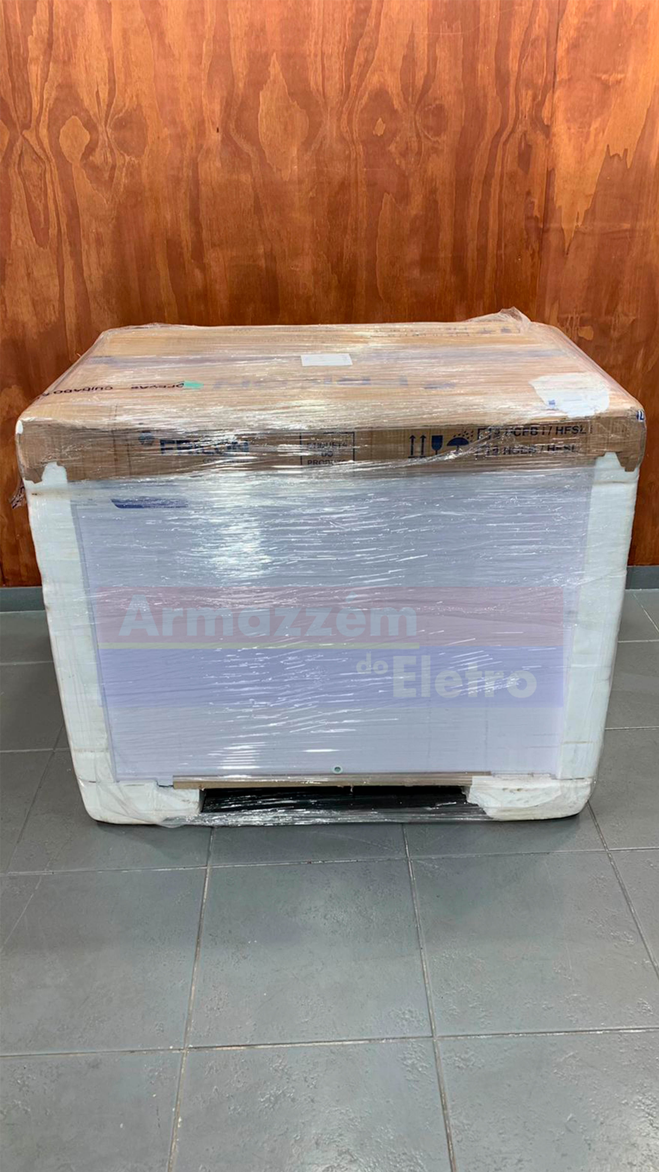 Freezer Horizontal Fricon 311 Litros, Tampa de Vidro, Branco, 220V