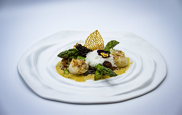 Entrée St Jacques Asperges Morilles_edited_edited.png