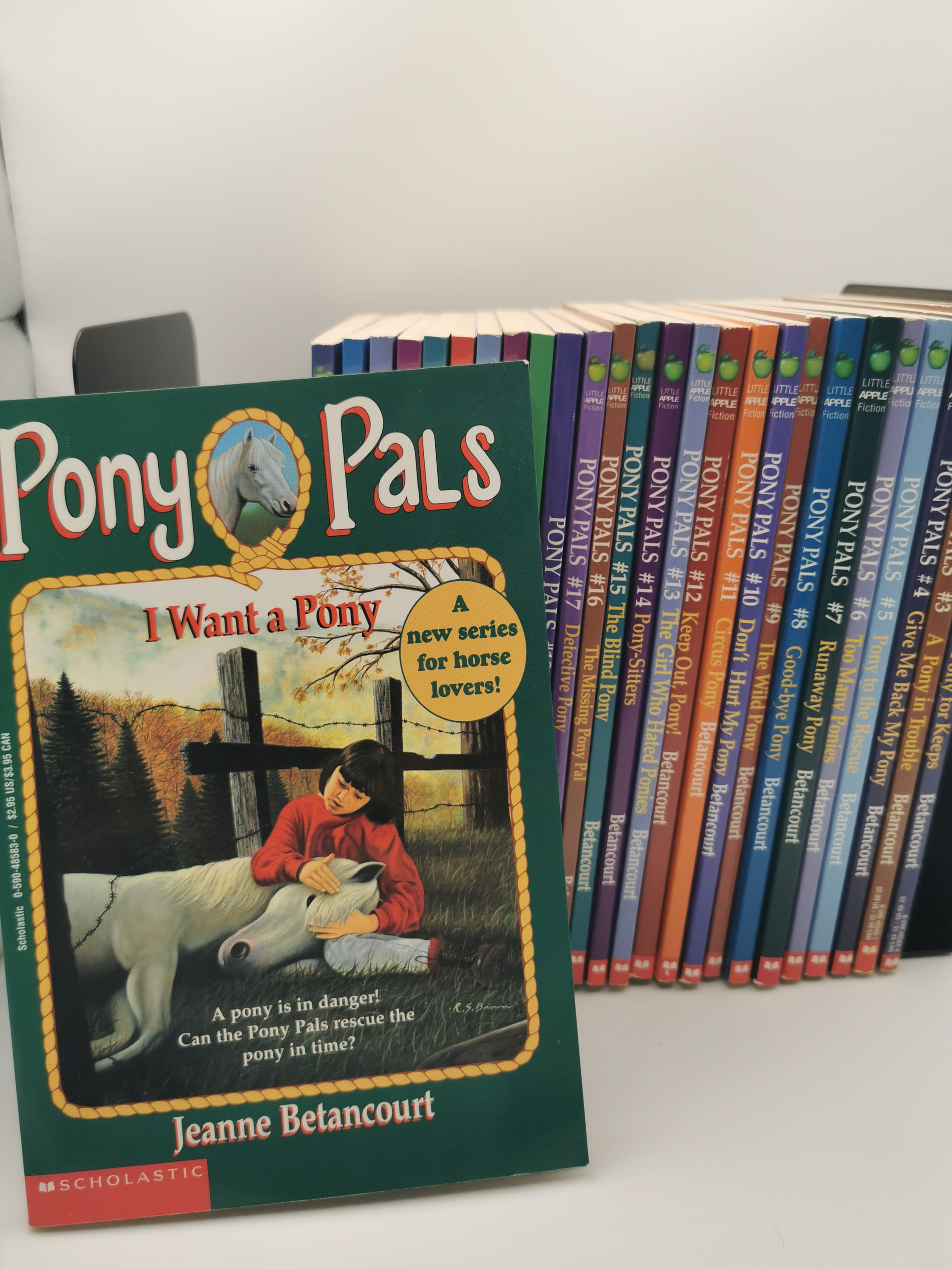Pony Pals Series ( 1 - 27 ) - Jeanne Betancourt
