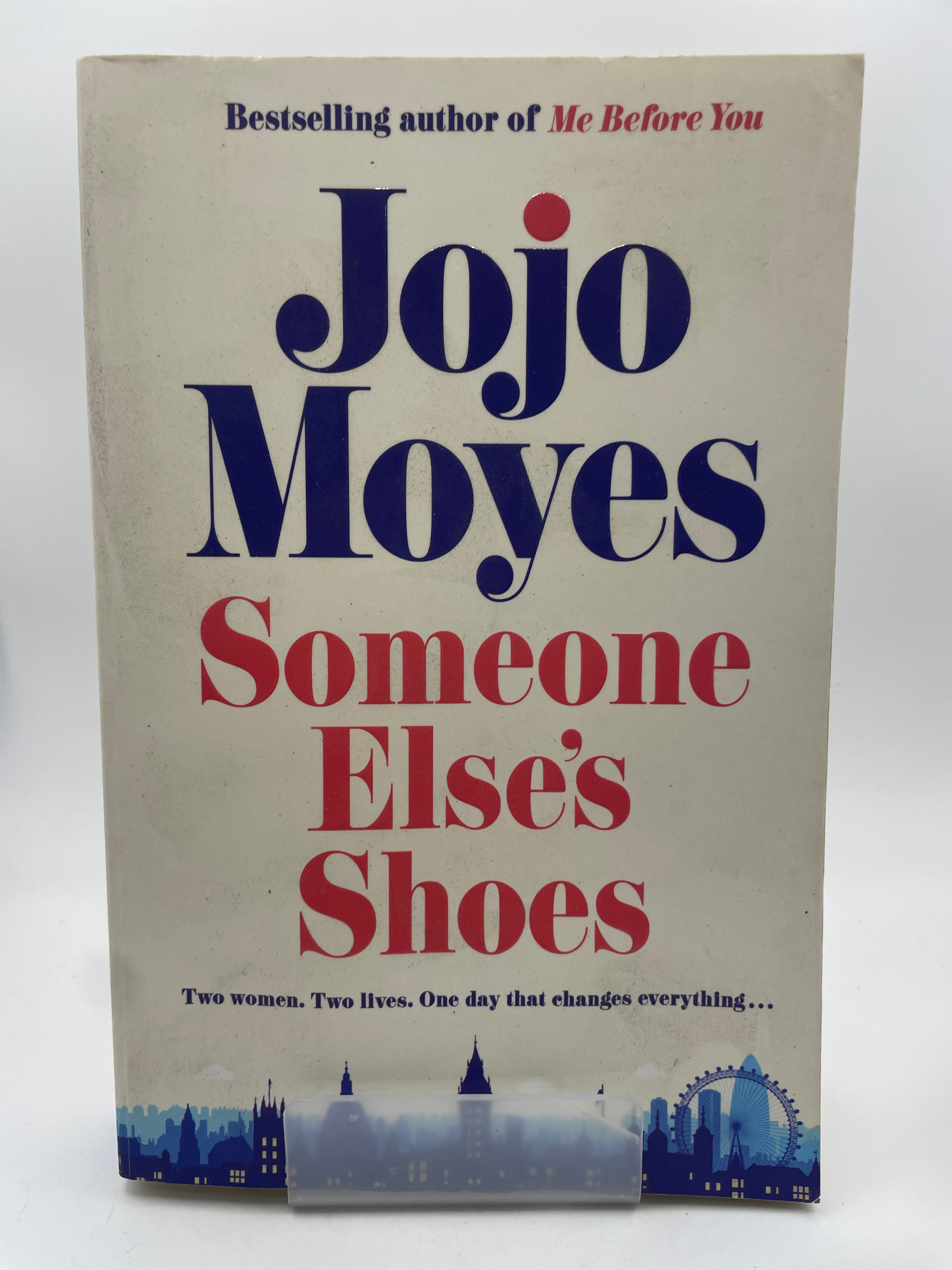 Someone Else's Shoes - Jojo Moyes