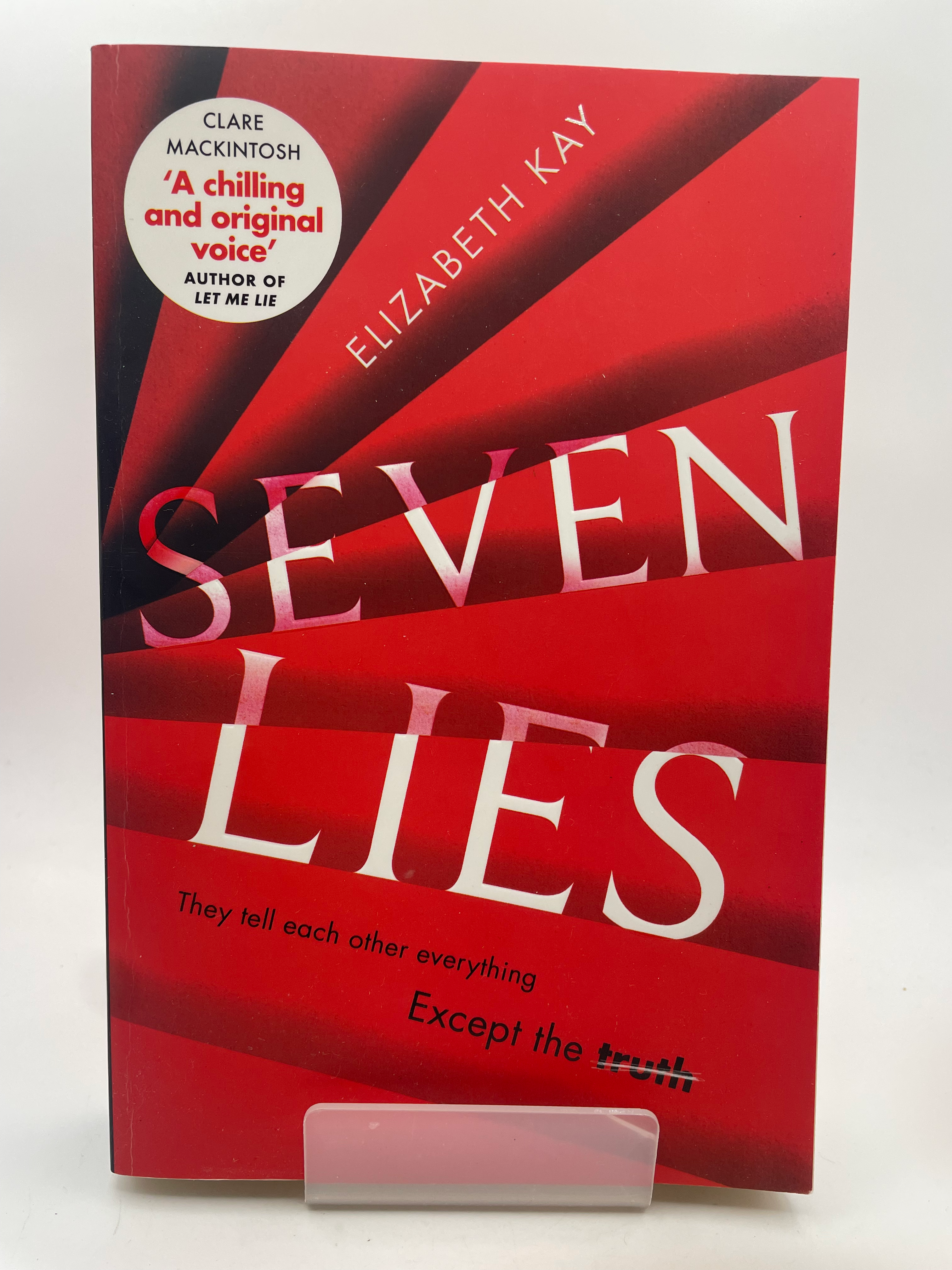 Seven Lies - Elizabeth Kay
