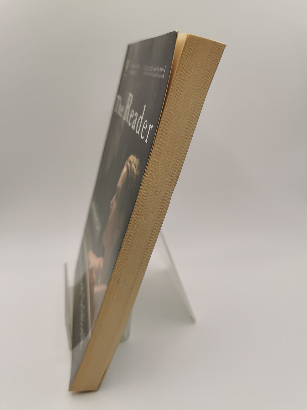 Thumbnail: The Reader - Bernhard Schlink