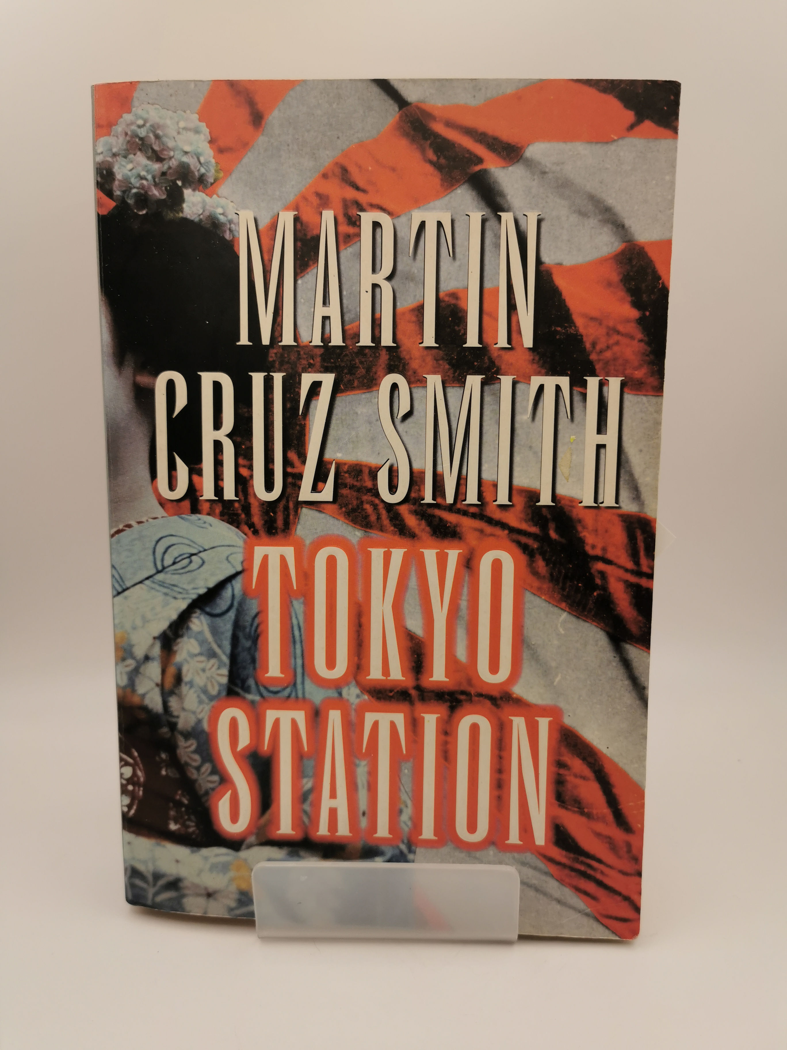 Tokyo Station - Martin Cruz Smith