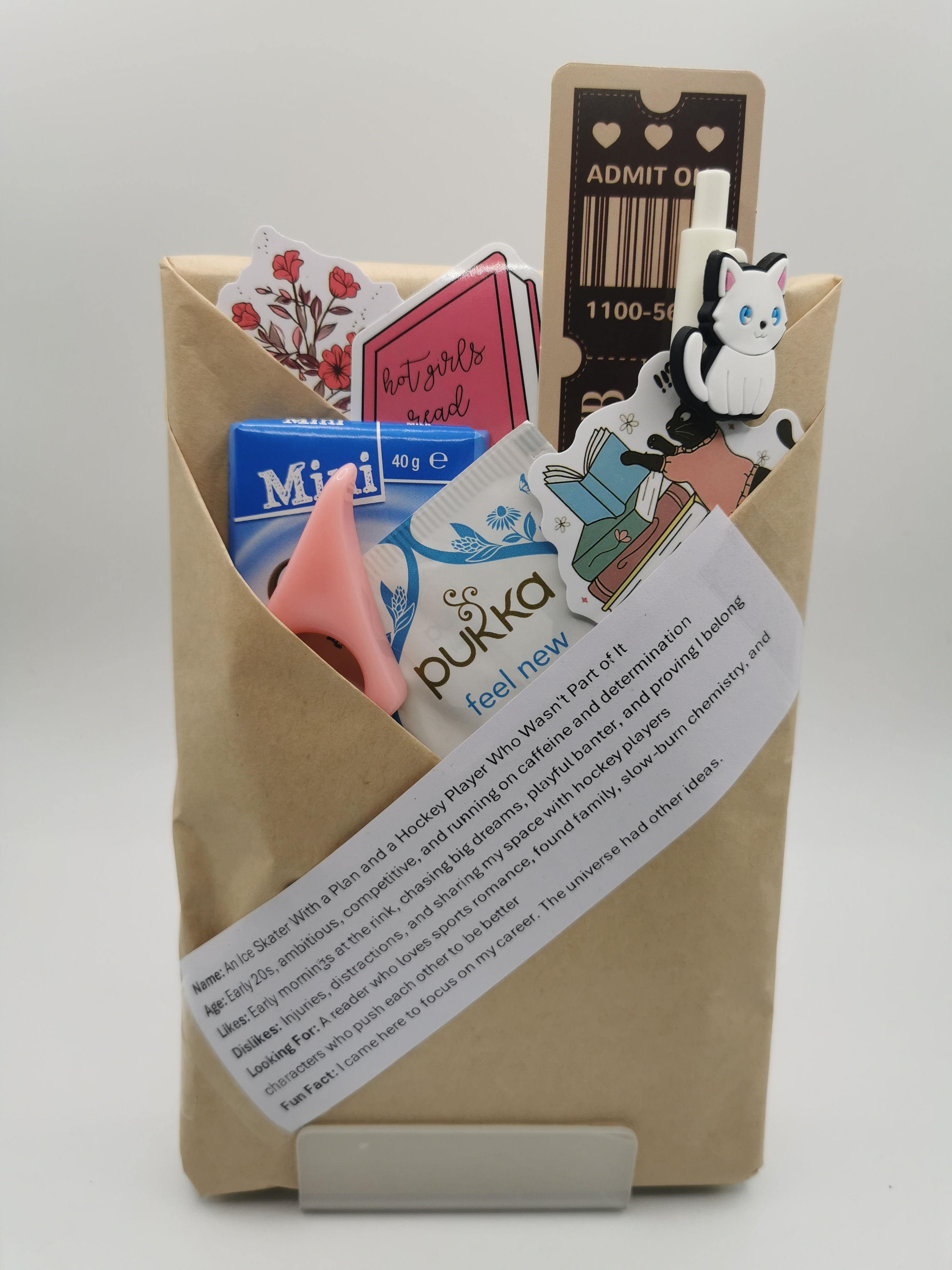 Blind Date with a Book - #1684