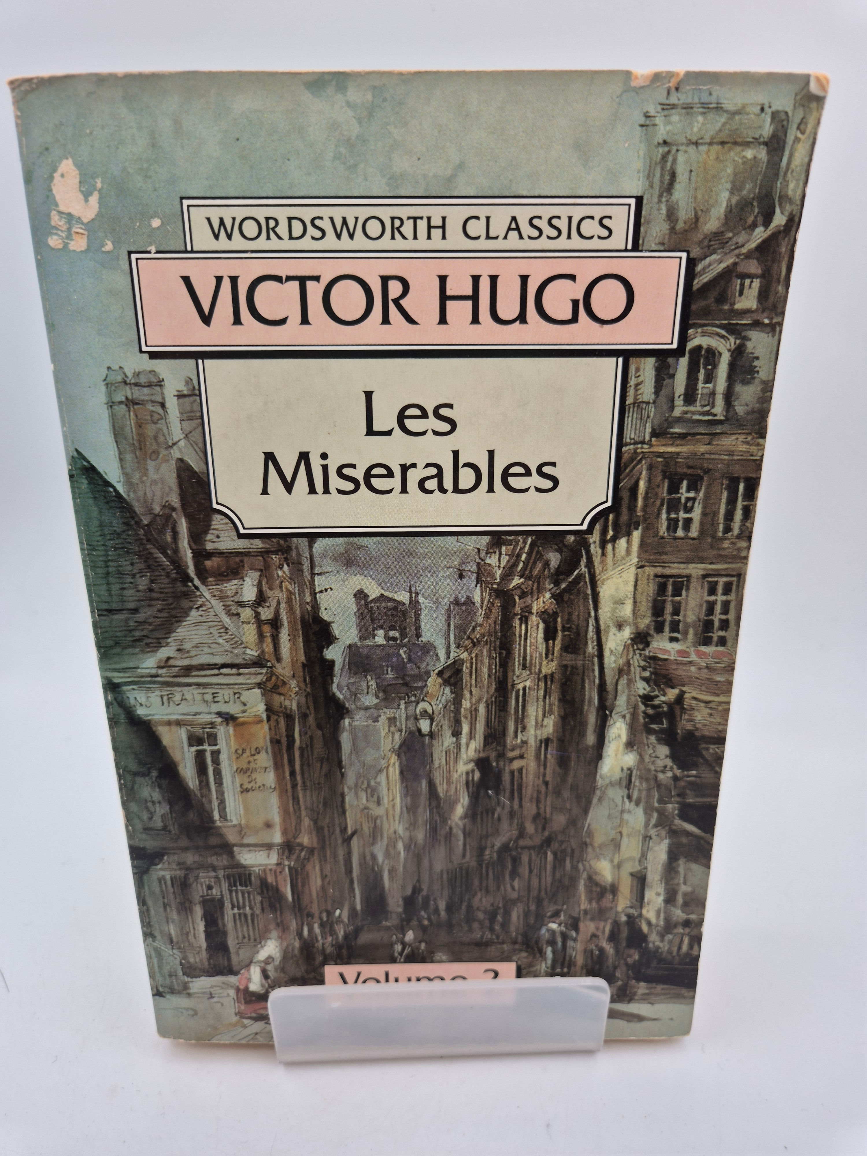 Les Miserables: Volume 2 - Victor Hugo