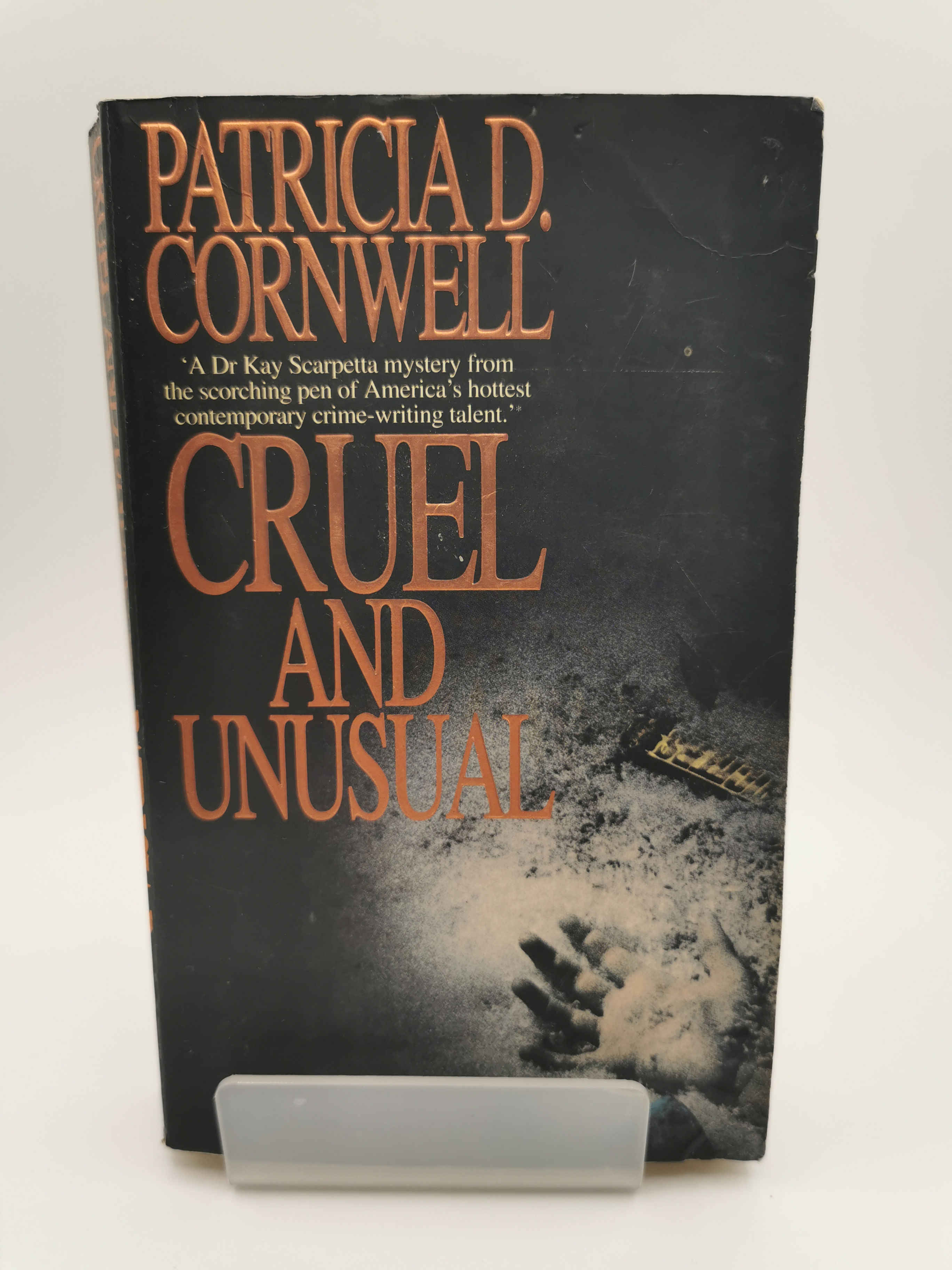 Cruel and Unusual - Patricia Cornwell