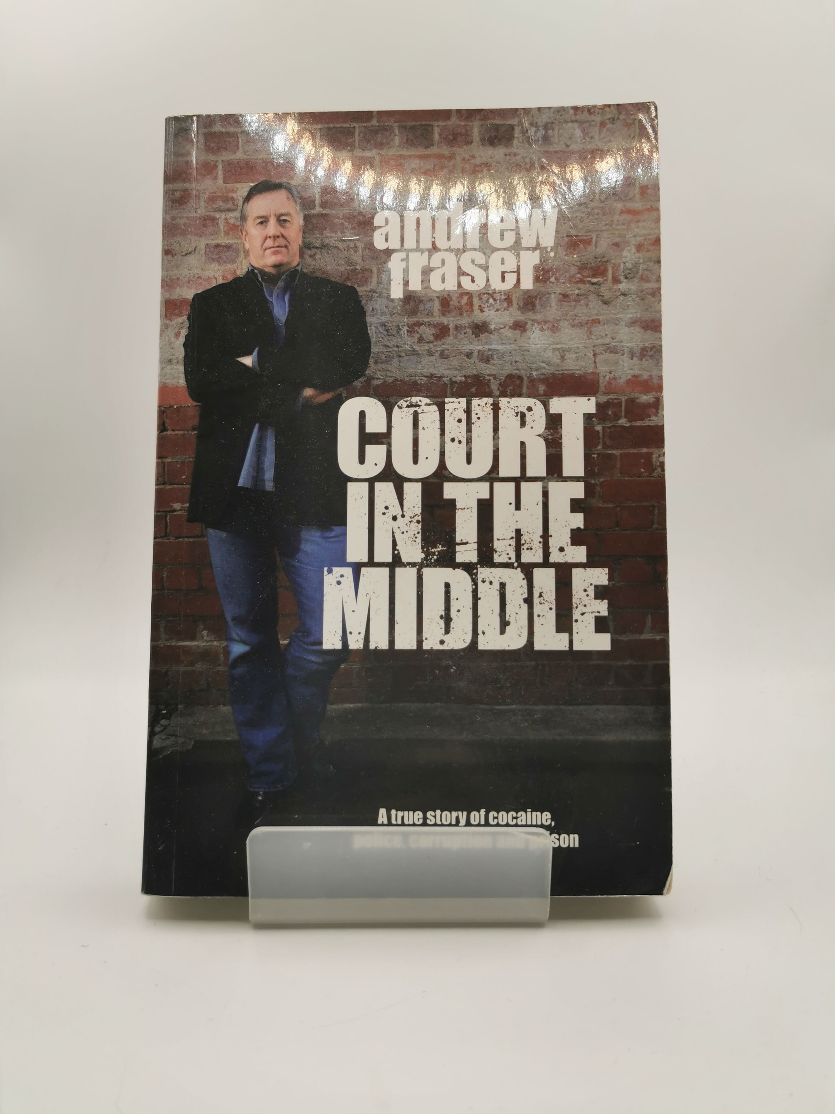 Court in the Middle - Andrew Fraser