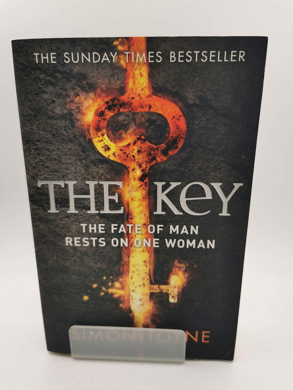 Thumbnail: The Key - Simon Toyne