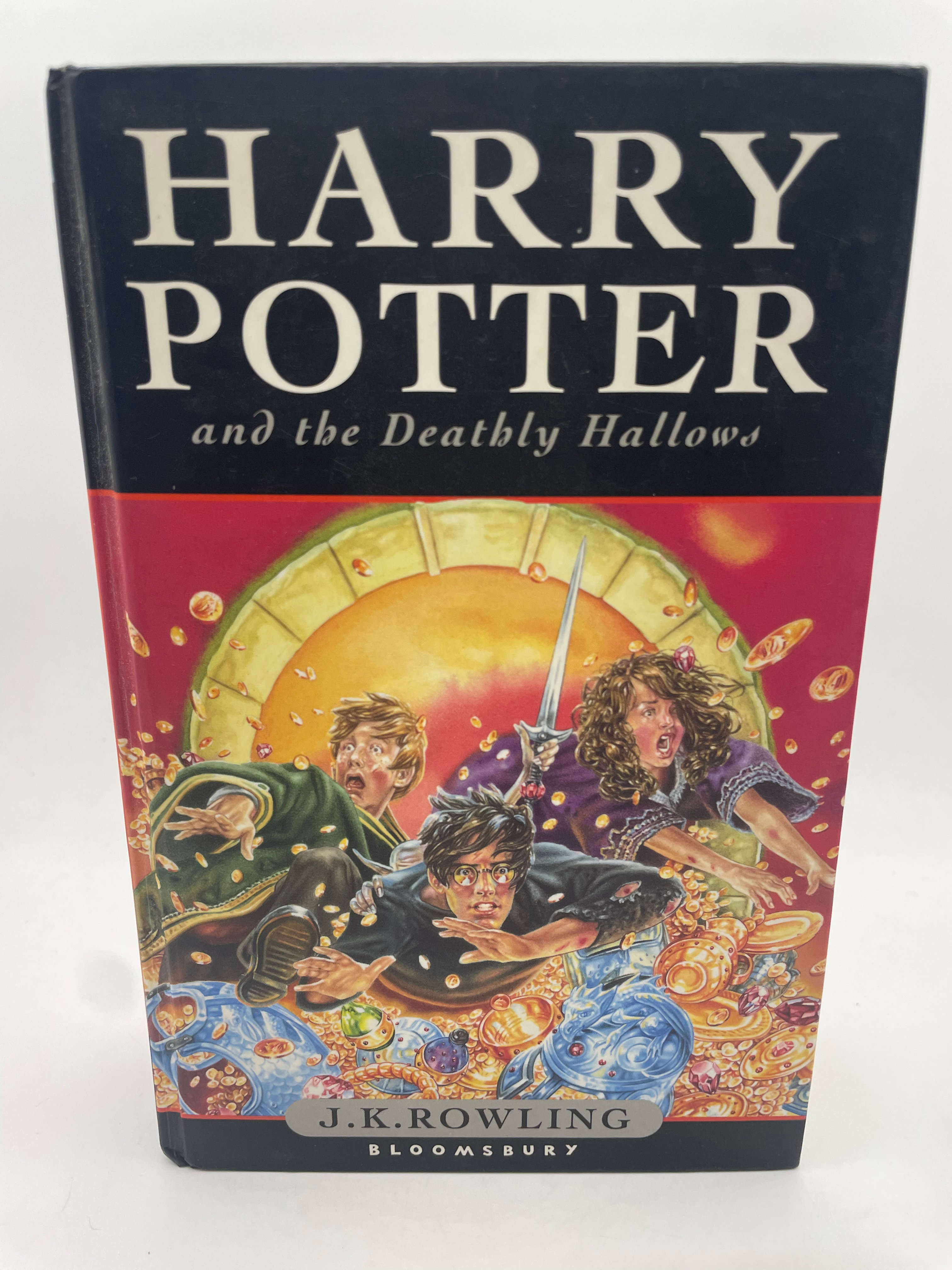 Harry Potter and the Deathly Hallows - J.K. Rowling
